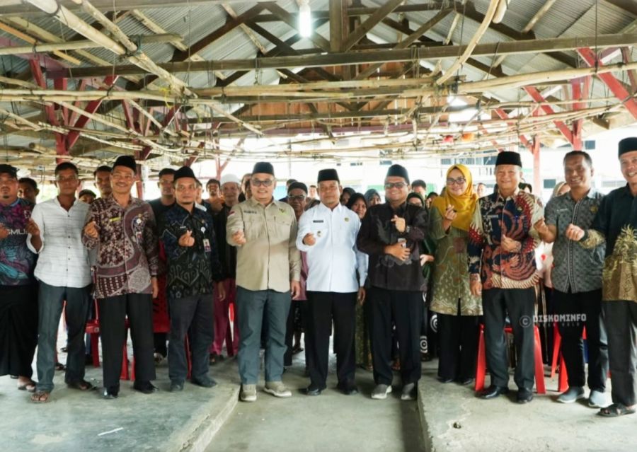 Bersama Baznas, Wakil Bupati Rohul Dorong Percepatan Pemulihan Korban Kebakaran Pasar Pekan Tebih