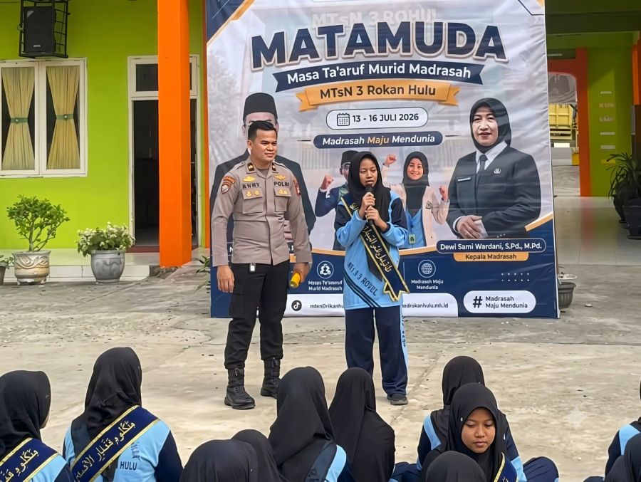 Bullying Bukan Candaan, Sat Binmas Polres Rokan Hulu Bekali Siswa Baru MTsN 3 dengan Edukasi Hukum