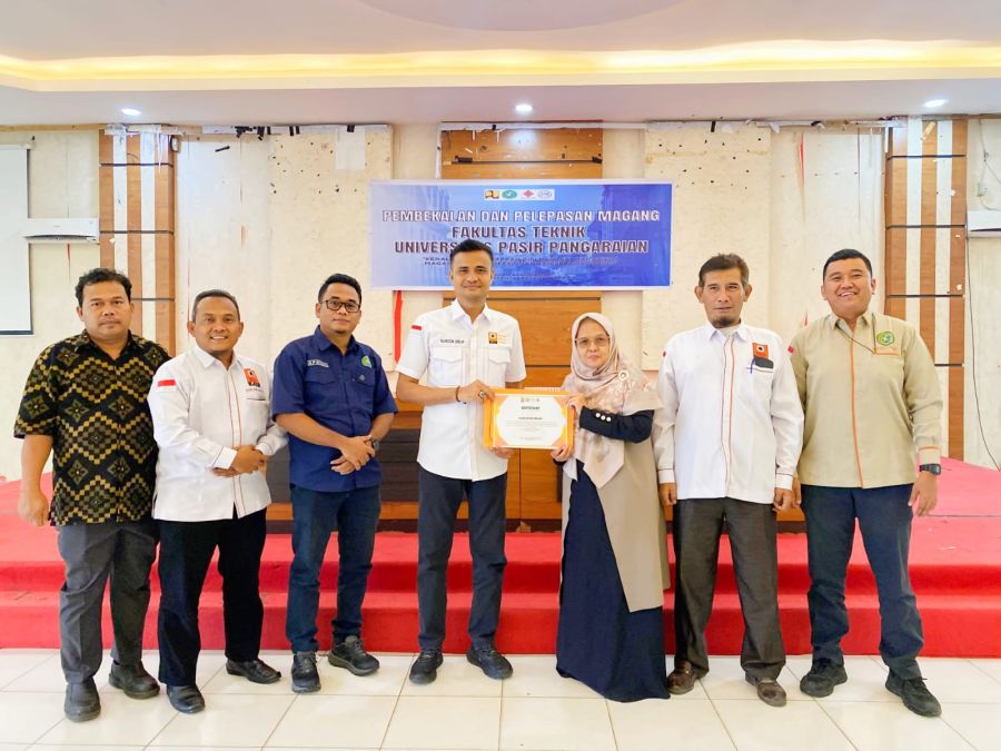Dekan dan Praktisi Teknik Bekali Mahasiswa , Dorong Lahirnya SDM Unggul dan Berdaya Saing Nasional