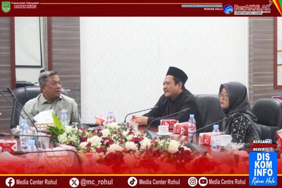 KPU dan Pemkab Rokan Hulu Teken MoU Sosialisasi dan Pendidikan Demokrasi