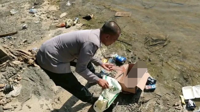 Polsek Ujung Batu Evakuasi Penemuan Mayat Bayi Perempuan di Pinggir Sungai Rokan