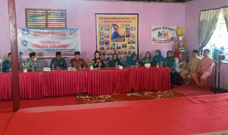 Tinjau Kesiapan Peserta Lomba HKG, Bupati & Ketua TP PKK Rohul Berkunjung Ke Desa RTB 